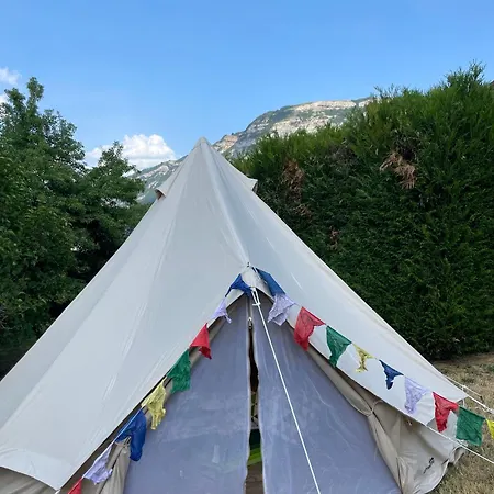 Saleve Glamping Luxury tent